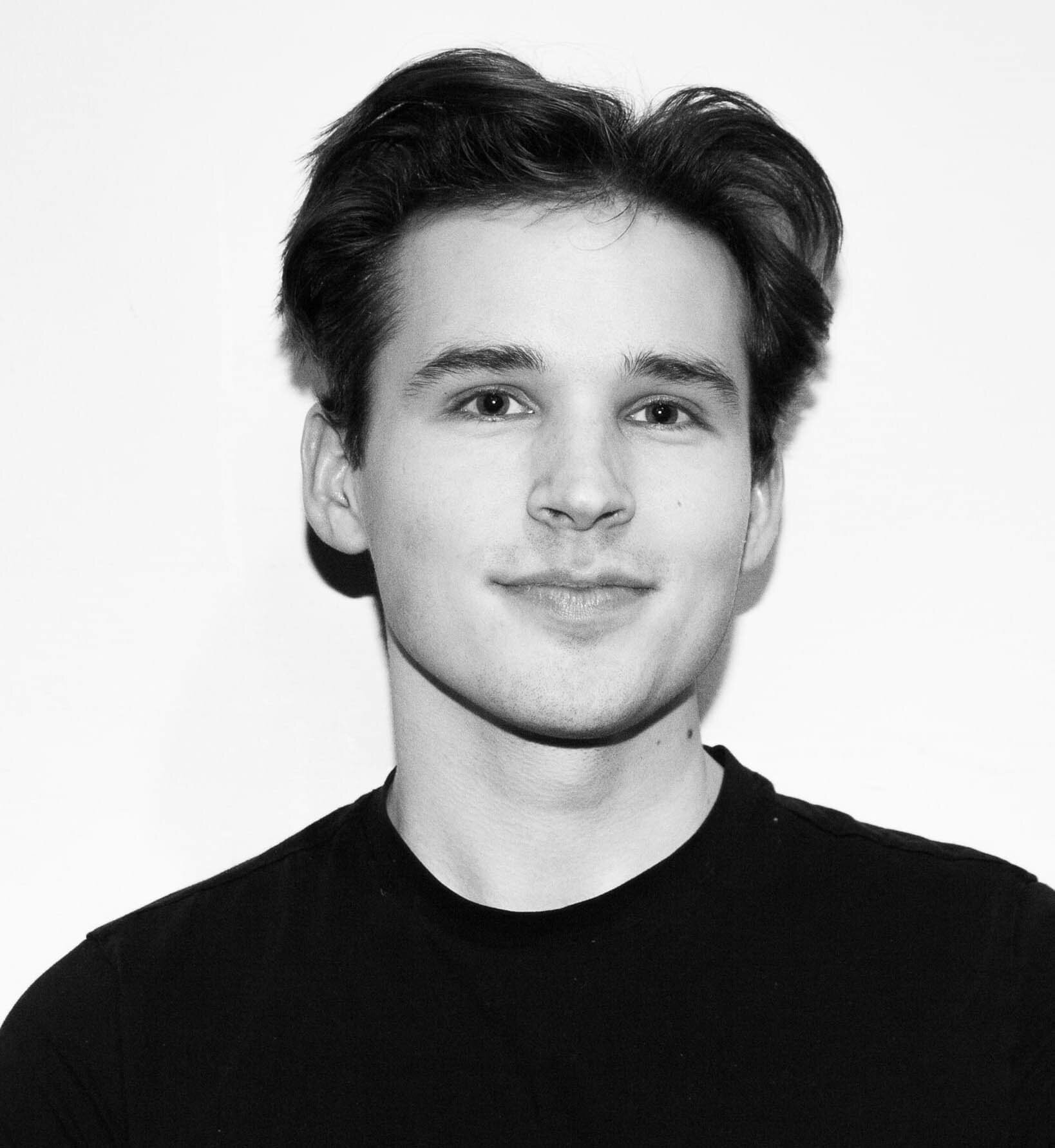 Porträttbild Mikael Sandgren. Foto.