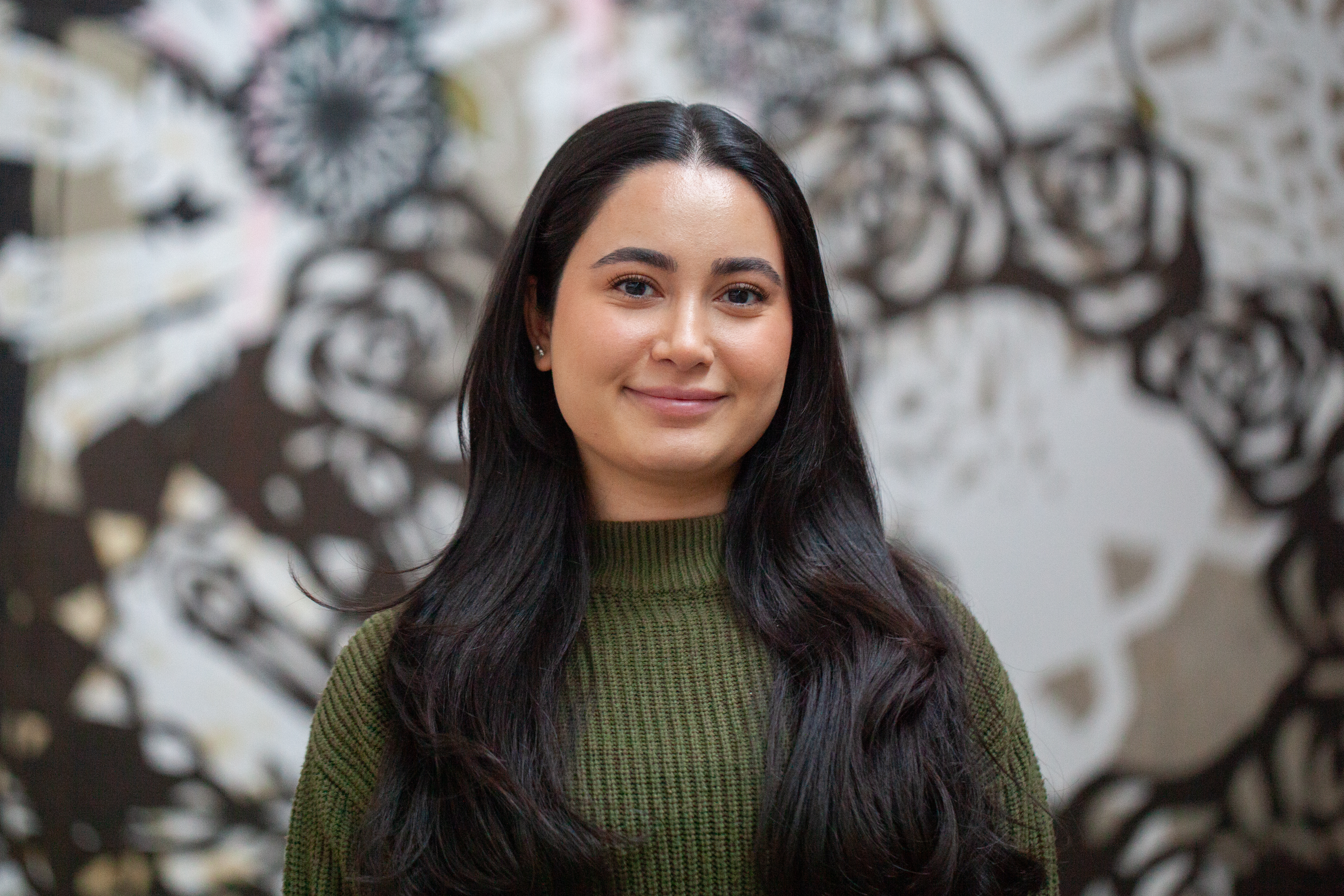 Porträttbild Nilufar Salehi. Foto.